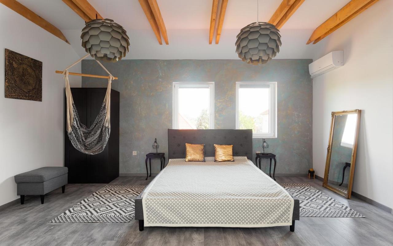 Patakpart Vendeghaz Apartment Egerszalok Ngoại thất bức ảnh